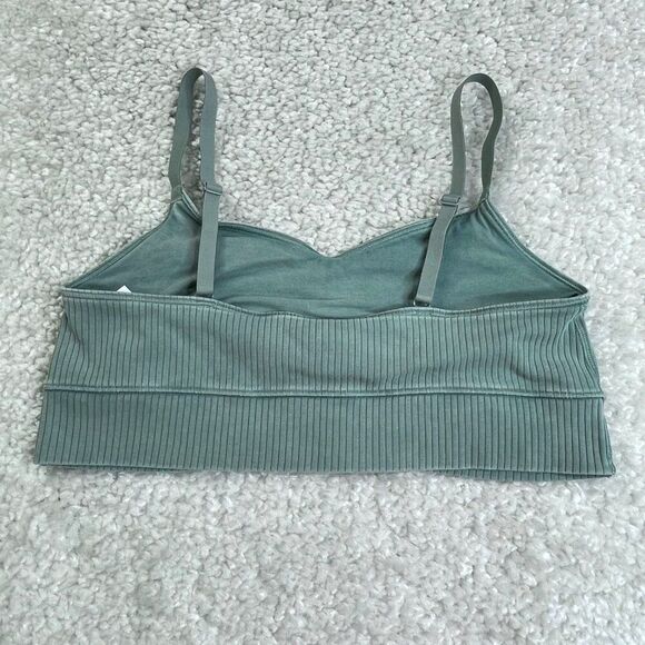 Aerie Offline Recharge Ribbed Sports bra Washed Out Green - Picture 2 of 6